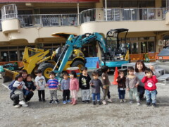 働くくるまとの触れ合い